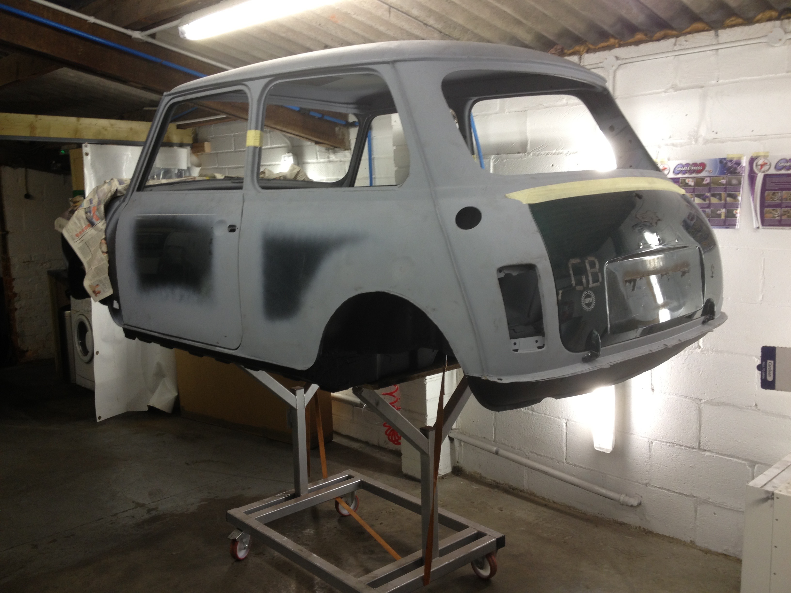 Classic Mini full restoration - Daniel Piper Motor Services